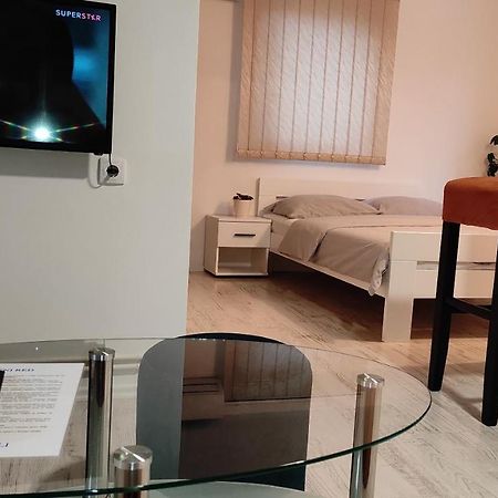 Apartmani Abbazia Banja Luka Ngoại thất bức ảnh