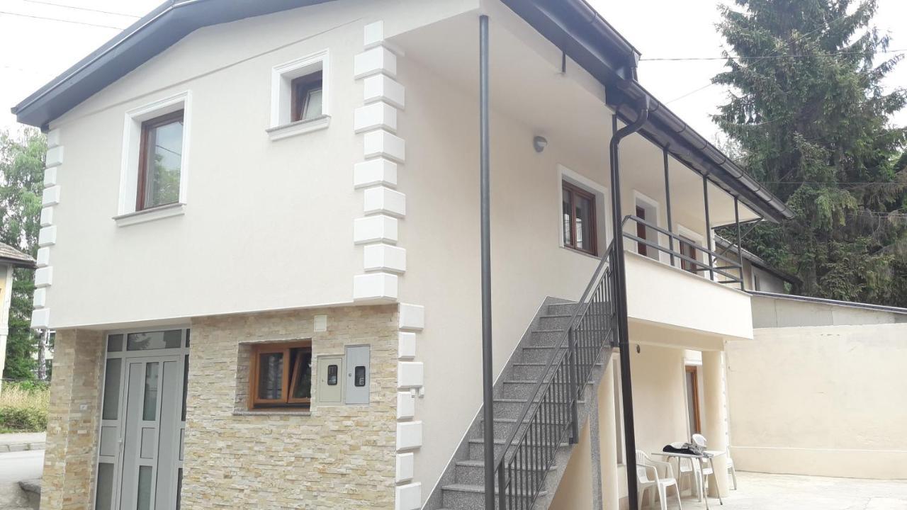 Apartmani Abbazia Banja Luka Ngoại thất bức ảnh